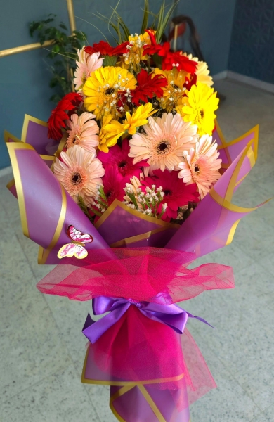 Renkli Gerbera Buketi